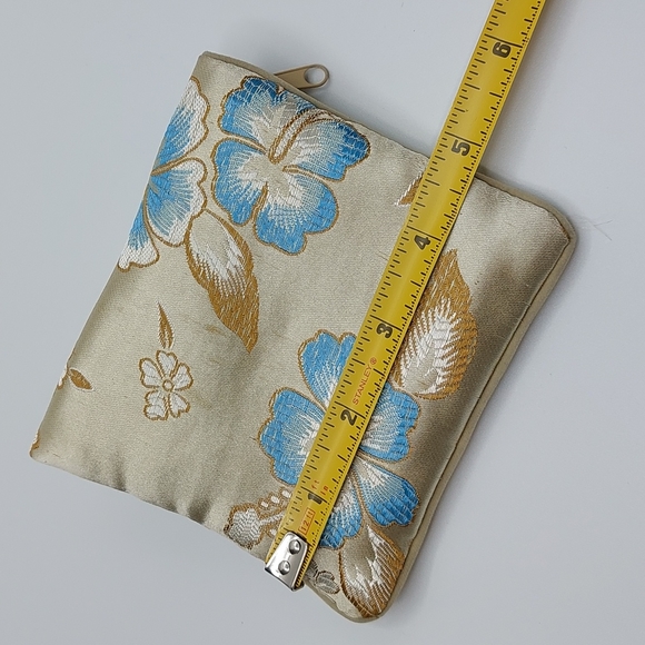 Honora Collection Beige Gold Blue Floral Embroidered Jewelry Pouch - Picture 6 of 7
